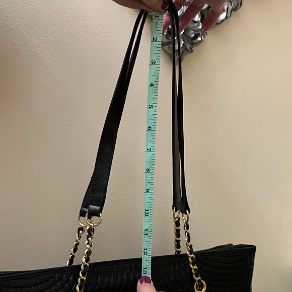 Authentic Bally Black Quilted Lamb Skin Purse - Picture 15 of 16